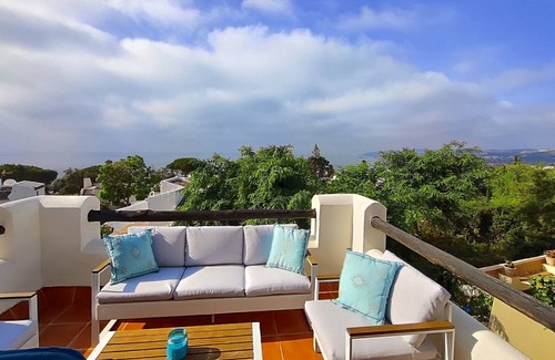 Bahia de Casares Apartment | Modern apartment in Vista Bahía