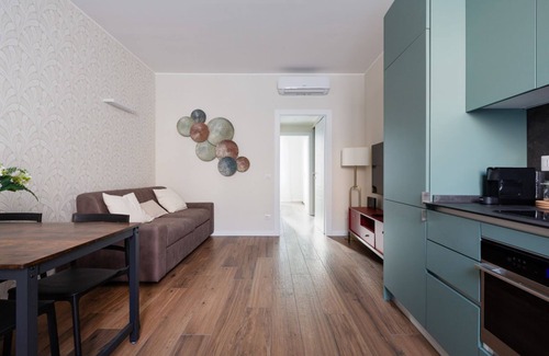 Porta Vittoria Apartment | Modern apartment of approximately 45sqm, perfect for 2 people, located on the fourth floor of a building with lift.The apartment is located 3.6km from Linate Airport and a short distance from the "Monzino Cardiology Center" and the "Milano-Forlanini" tra