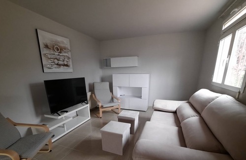 Gandia Apartment | Modern Apartment With Heated Pool