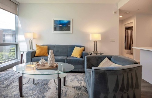 Downtown Apartment | Modern Apt Close to Downtown