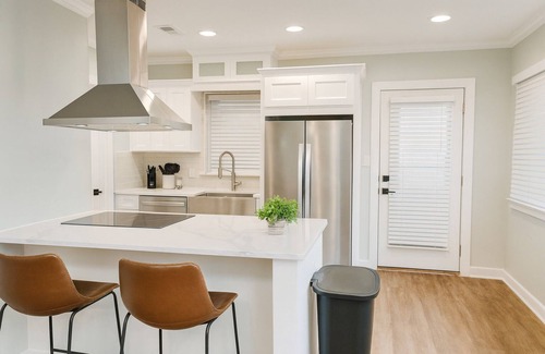 Pittsburgh Apartment | Modern Atlanta Getaway - Minutes to Downtown