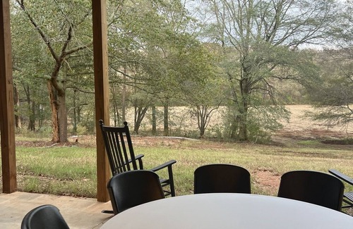 Gainesville House | Modern Barndo w/beautiful view - plenty of room for family gatherings