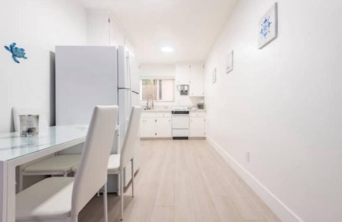 San Diego Apartment | Modern Bayfront Studio/Bay Views/Remodeled