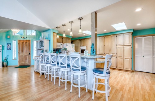 McKinleyville House | Modern Beach home w/Ocean Views, Private Hot Tub, Firepit, Gas Grill, & more