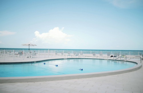 Moorings Condo | Modern Beachfront 2-bedroom condo in Beautiful Naples, FL