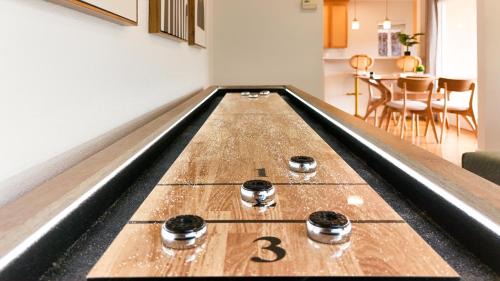 North Park House | Modern Boho Oasis - Fast Wifi & Shuffleboard!