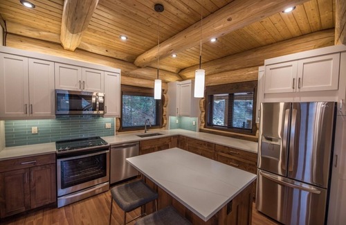 East Kootenay Cabin | Modern Cabin Retreat near Kimberley!
