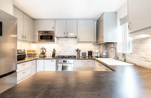 Southwark Apartment | Modern Camberwell Garden Retreat