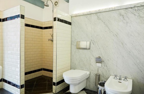 Jordaan Bed & Breakfast | Modern Canal House Loft - City Center