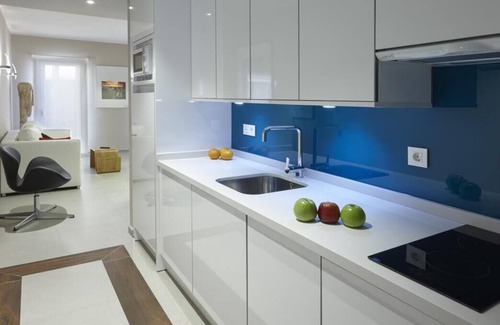 Centro - Sagrario Apartment | Modern, centrally located and with free car park