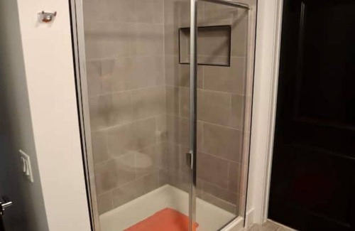 Poncey-Highland Apartment | Modern City Oasis