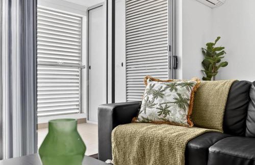 Rockingham Apartment | Modern Coastal Escape in the Heart of Rockingham