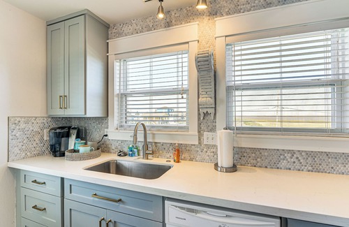 Surfside Beach House | Modern Coastal Farmhouse: Walk to Surfside Beach!