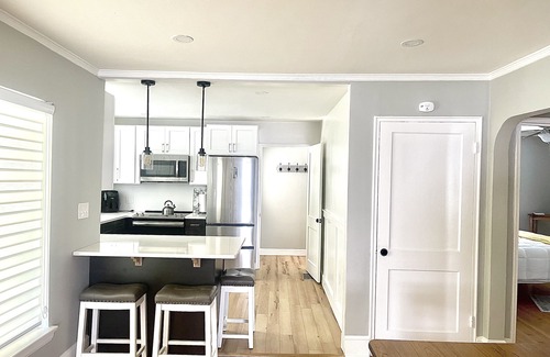 Greenville - Spartanburg House | Modern Comfort in Downtown Greenville 4br 2ba