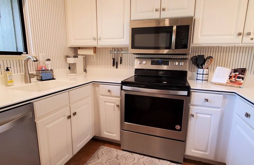 Napa Condo | Modern Condo in Gated Silverado Resort Residential Community