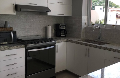 Amapas Condo | Modern Condo in Bella Loma, steps from the beach, with Ocean views!