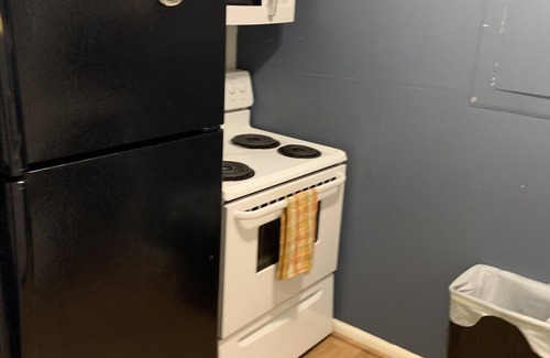 Hillsboro West End Condo | MODERN CONDO in the heart of Hillsboro Village near Vandy