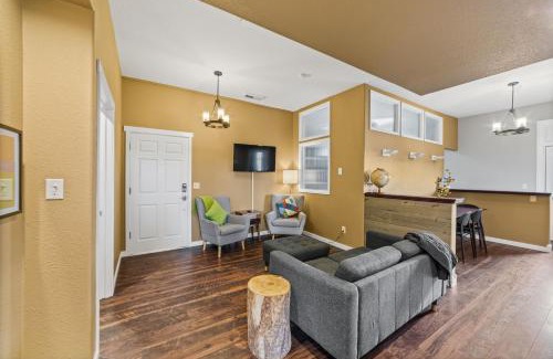 Historic Grand Junction Hotel | Modern Condo Inside The Historic St Regis