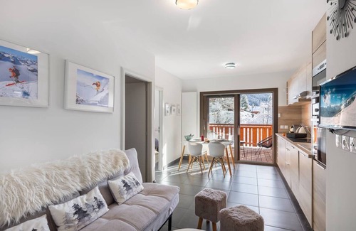 Chatel Apartment | Modern, cosy 4-person flat - close to the centre and skiing