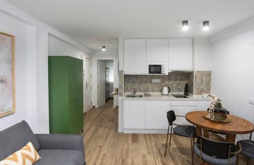 San Bartolome Apartment | Modern & cozy apartment Levies
