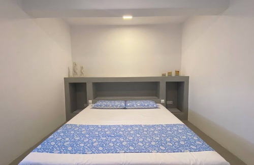 Logaras Apartment | Modern Cycladic apartment in between two amazing beaches 2 min walking distance.