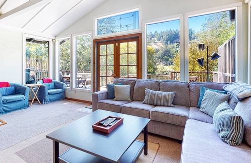 Duncans Mills House | Modern dog-friendly riverfront home with a hot tub, great views, washer/dryer