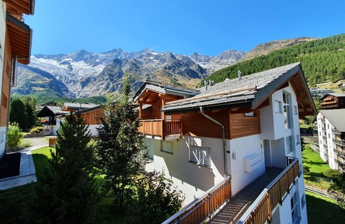 Saas-Fee Apartment | Modern duplex flat in the Bella Coppia building, 100 metres from the Alpin Express