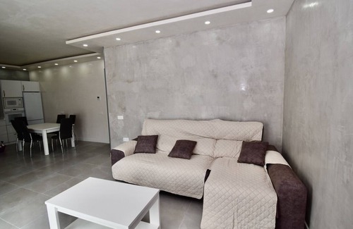 Chiclana de la Frontera Villa | Modern Villa Candil for 14 people with two swimming pools