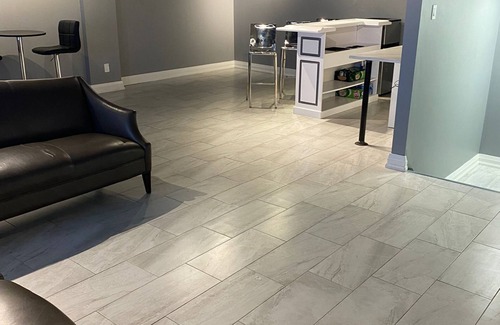 Brampton Apartment | MODERN EVENT SPACE