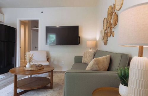Johnson City Apartment | Modern Farmhouse Apartment in Johnson City