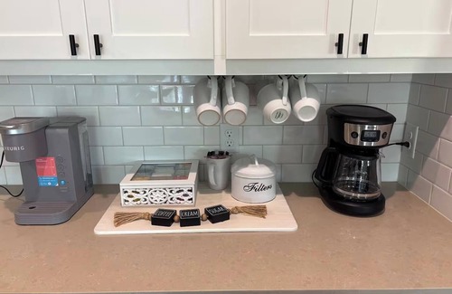 Giddings Other | Modern Farmhouse Retreat - Leon's Crossing