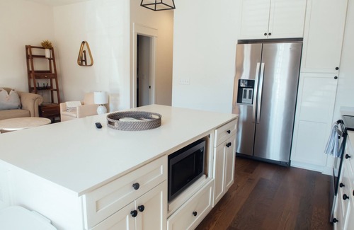 Cookeville House | Modern Farmhouse with Golf Course Views