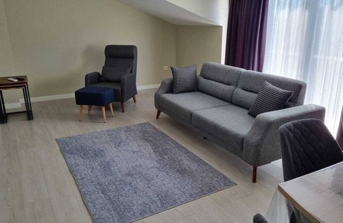 Gaziosmanpasa Apartment | Modern Flat #5