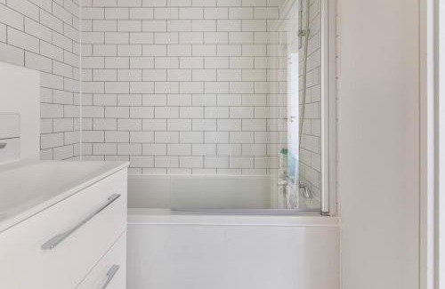 Derby Apartment | Modern Flat in Central Derby