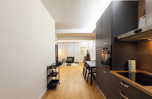 Morivione Apartment | Modern Flat – Via De Sanctis 61, Metro & WiFi
