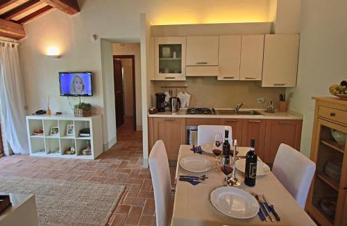 Foligno House | Modern holiday home in Foligno - Loc with pool