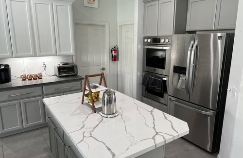 Racquet Club South House | Modern Hollywood Themed Desert Oasis - DOG FRIENDLY #052422