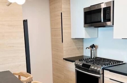 Bountiful House | Modern Home near SLC. Family Friendly & King Suite