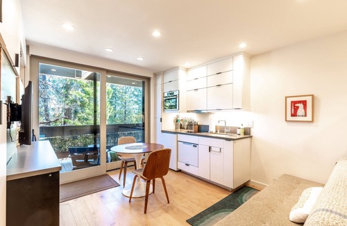 Truckee Hotel | Modern Hotel-Style Studio - Timber Creek Lodge #210 by RedAwning