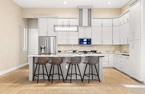 Largo House | Modern House 4 Rooms with Fireplace