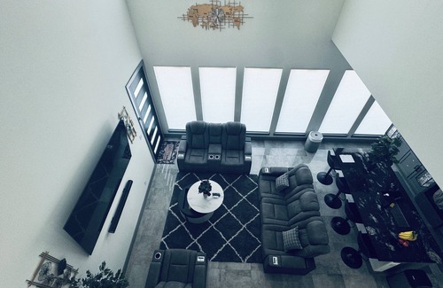 West Dallas House | Modern Luxe City Retreat near Trinity Groves, in Dallas, TX