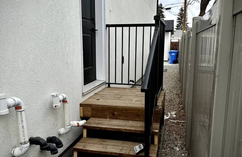 Northwest Calgary Apartment | Modern Luxury Basement Suite