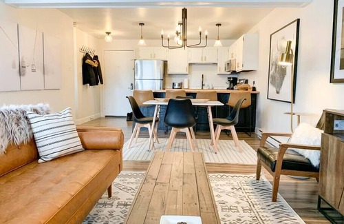 Steamboat Springs Condo | Modern Mountainside Chalet