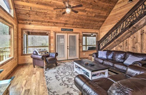 Murphy House | Modern Murphy Cabin with Nottely River Views!