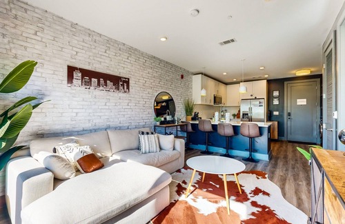 Rolling Mill Hill Condo | Modern Muse downtown condo with private balcony, central AC, & rooftop lounge