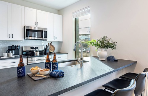 Nashville House | Modern New Build Minutes from Midtown, Dining & Live Music | The Heights