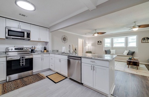 Port Wentworth House | Modern newly renovated home close to Savannah/Hilton Head