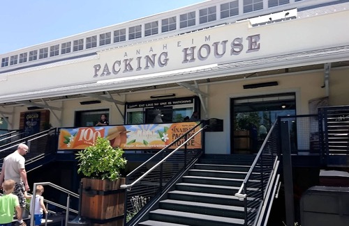 Lyon Street Apartment | Modern Oasis 10 Min From Disneyland With Pool GYM