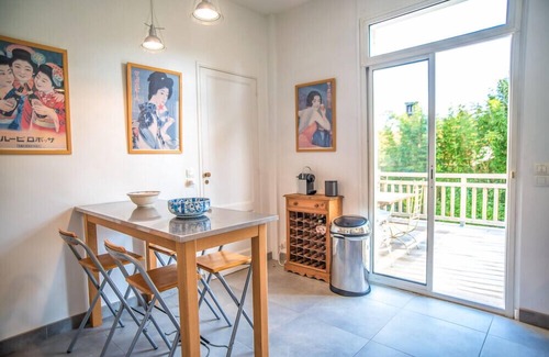 Arcachon Villa | Modern oasis with a heated pool