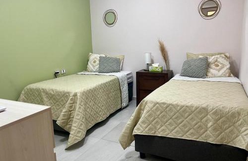 Boca del Rio Apartment | Modern Oceanfront Retreat 2BD 2BDR Wifi Pool